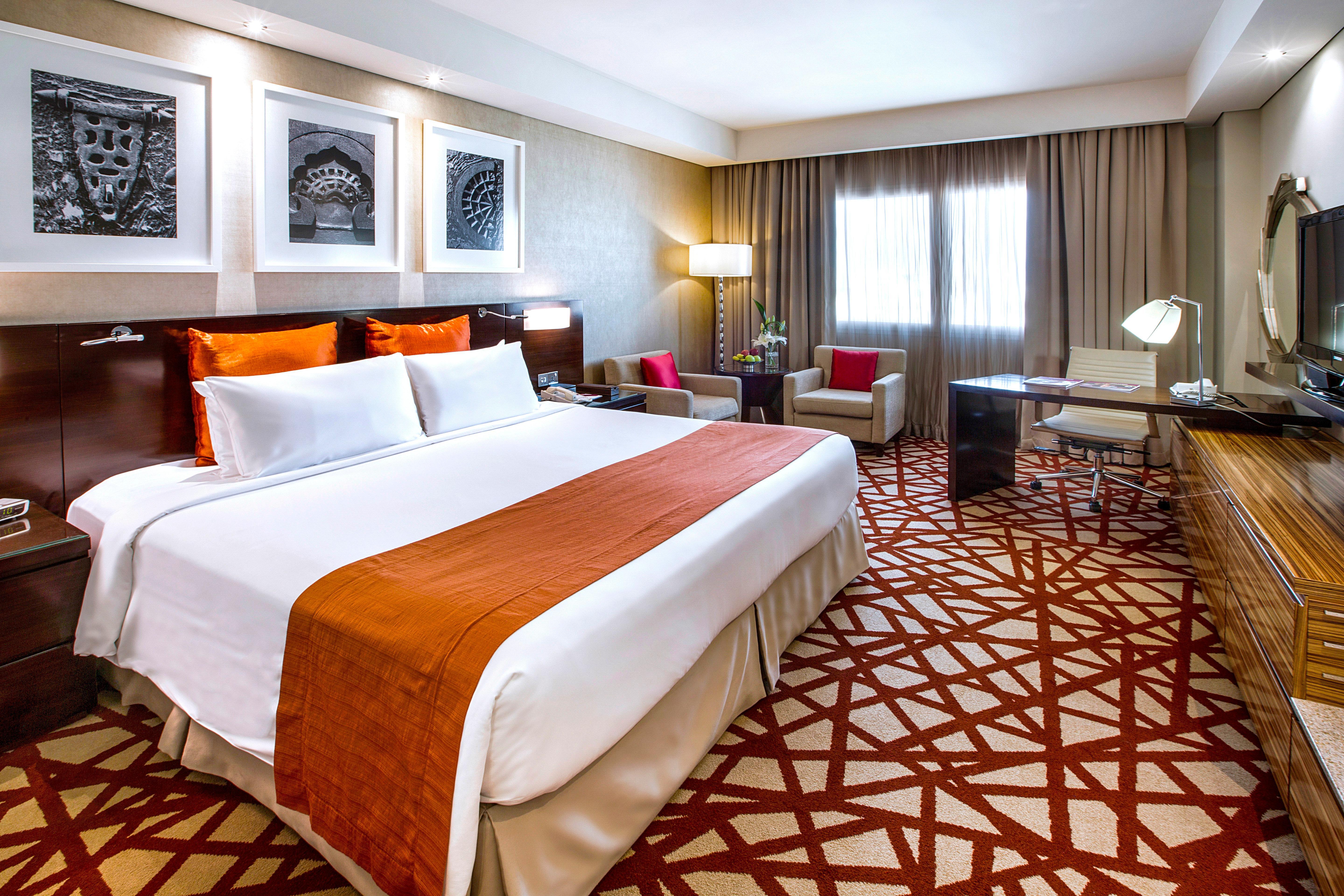 Crowne Plaza Dubai Deira By Ihg Hotel Екстериор снимка